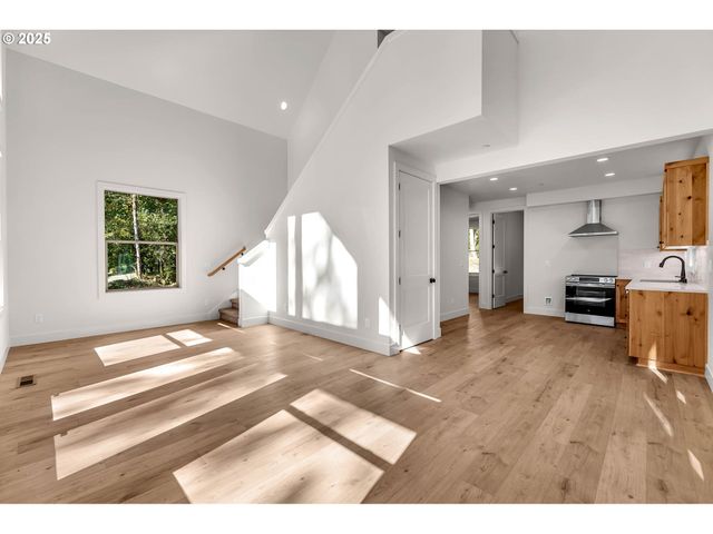 36405 Ne 267TH St, Yacolt, WA 98675