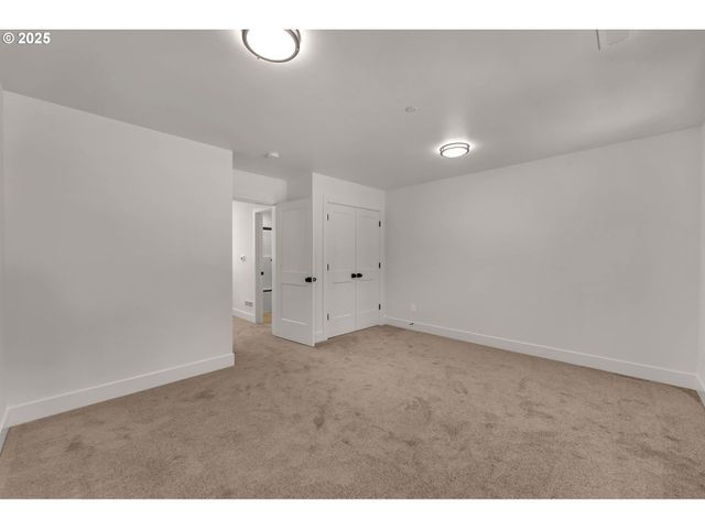 36405 Ne 267TH St, Yacolt, WA 98675