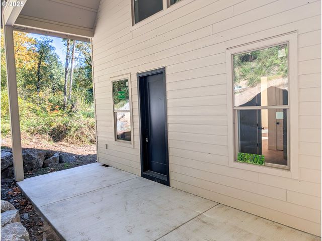 36405 Ne 267TH St, Yacolt, WA 98675