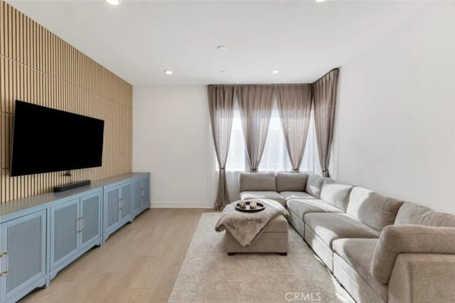 26712 Afton Lane, Valencia, CA 91381