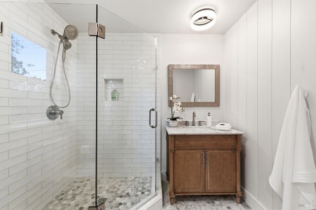 1123 Oak Ave, St. Helena, CA 94574