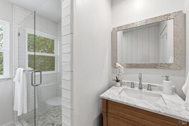 1123 Oak Ave, St. Helena, CA 94574