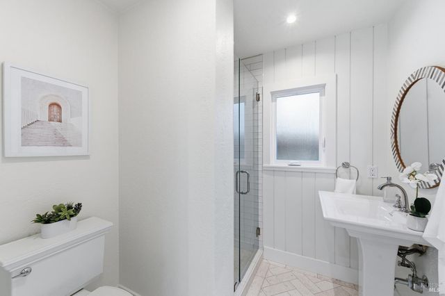 1123 Oak Ave, St. Helena, CA 94574