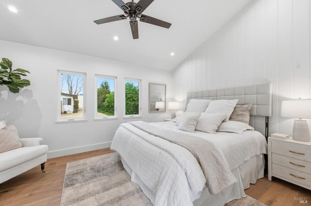 1123 Oak Ave, St. Helena, CA 94574