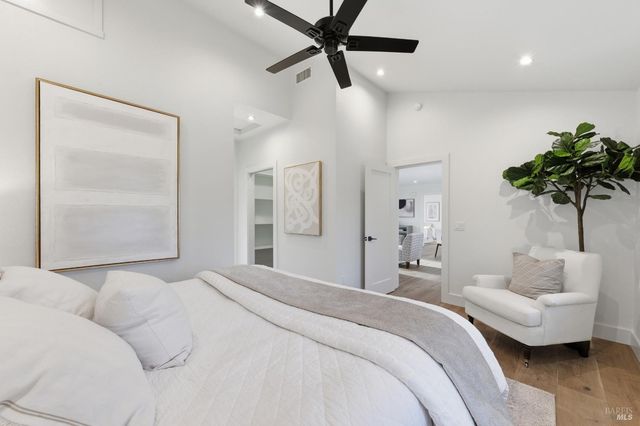 1123 Oak Ave, St. Helena, CA 94574