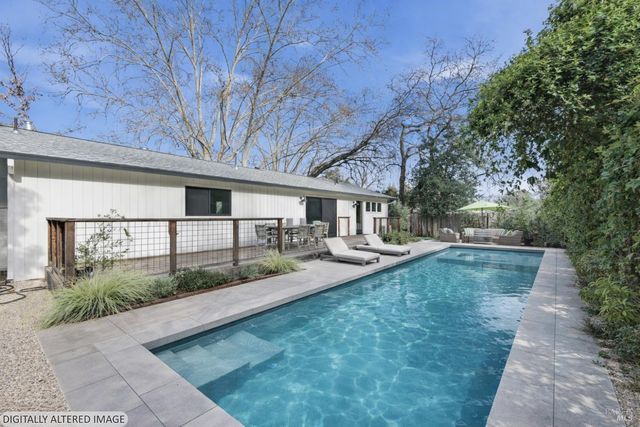 1123 Oak Ave, St. Helena, CA 94574