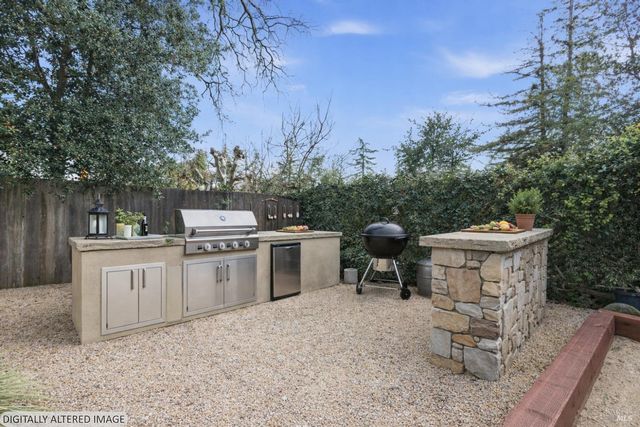 1123 Oak Ave, St. Helena, CA 94574