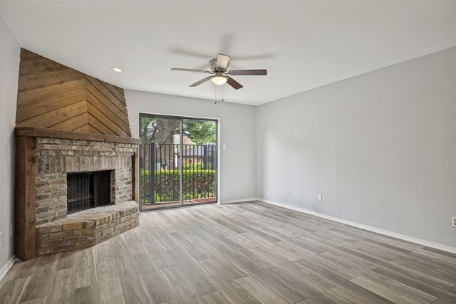 333 Melrose Drive 35D, Richardson, TX 75080