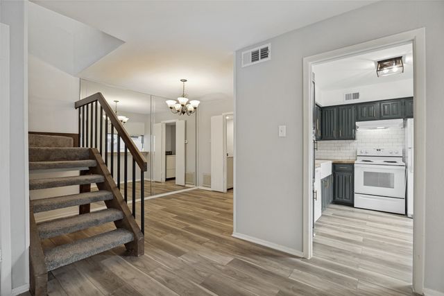 333 Melrose Drive 35D, Richardson, TX 75080