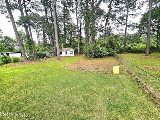 1018 Karen Drive, New Bern, NC 28562