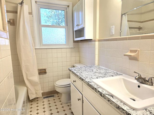 1018 Karen Drive, New Bern, NC 28562