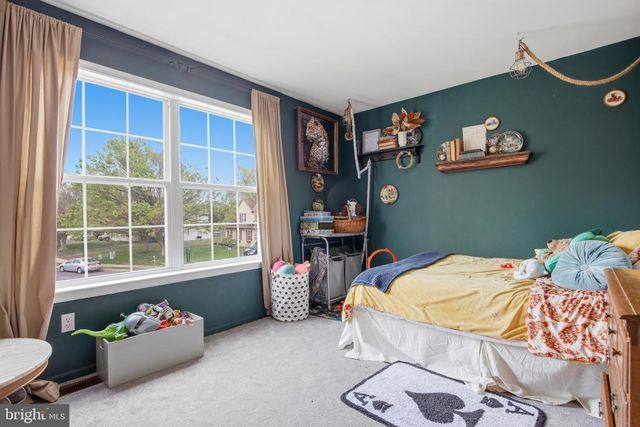 136 PACKHAM CT, Telford, PA 18969