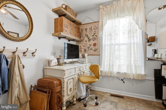 136 PACKHAM CT, Telford, PA 18969