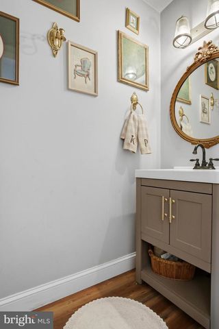 136 PACKHAM CT, Telford, PA 18969