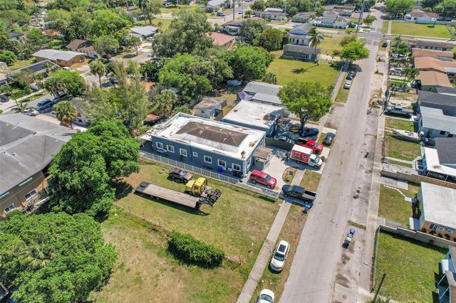 526 NW 15TH Way, Fort Lauderdale, FL 33311