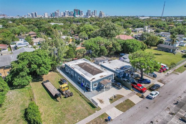 526 NW 15TH Way, Fort Lauderdale, FL 33311