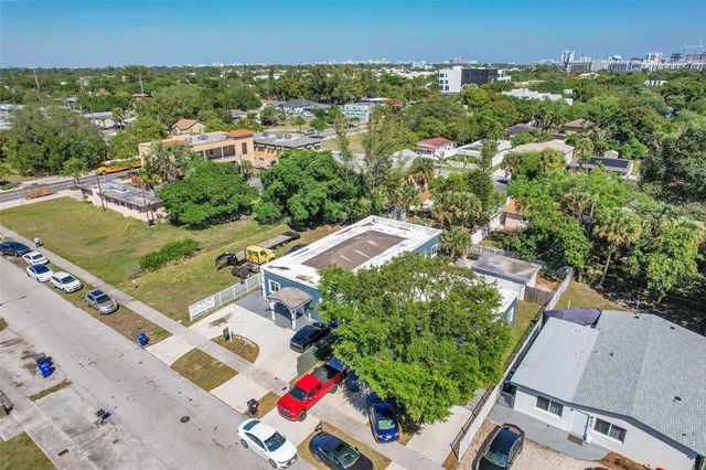 526 NW 15TH Way, Fort Lauderdale, FL 33311
