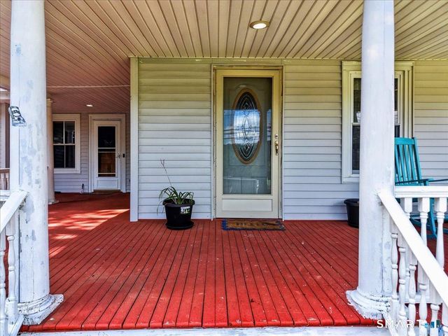210 Maple Avenue, Montville, CT 06382