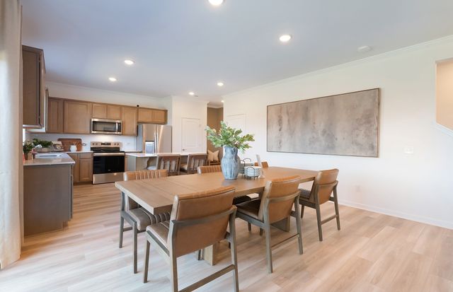 3265 Barrel Oak Pass, Columbia, TN 38401