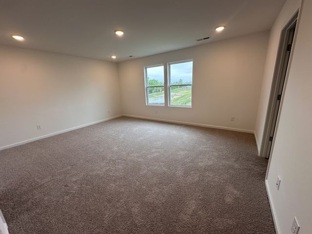 3265 Barrel Oak Pass, Columbia, TN 38401