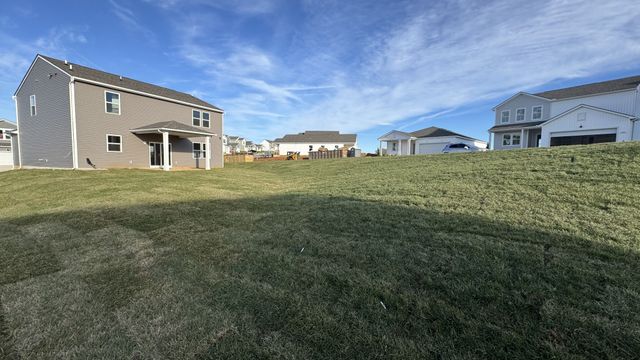 3265 Barrel Oak Pass, Columbia, TN 38401