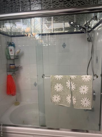 13639 220th Place, Laurelton, NY 11413