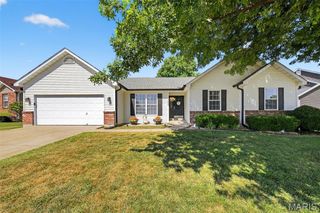 1305 Grand Canyon Drive, Wentzville, MO 63385