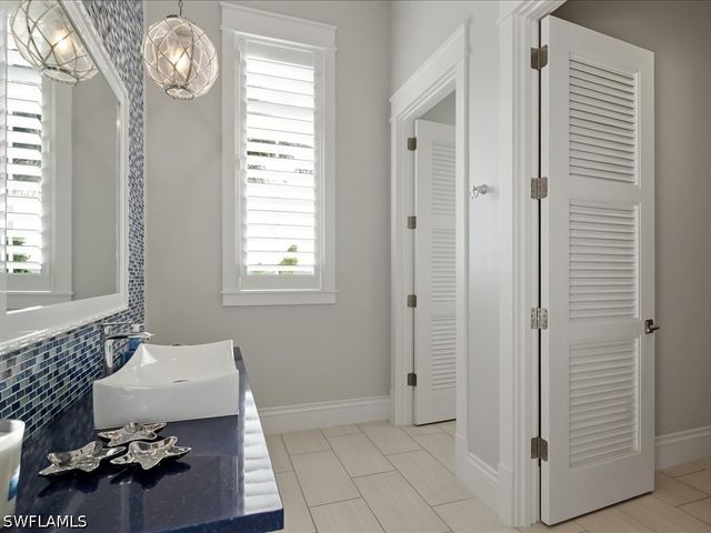 17412 Via Lugano CT, Miromar Lakes, FL 33913