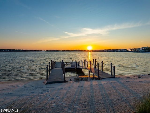 17412 Via Lugano CT, Miromar Lakes, FL 33913