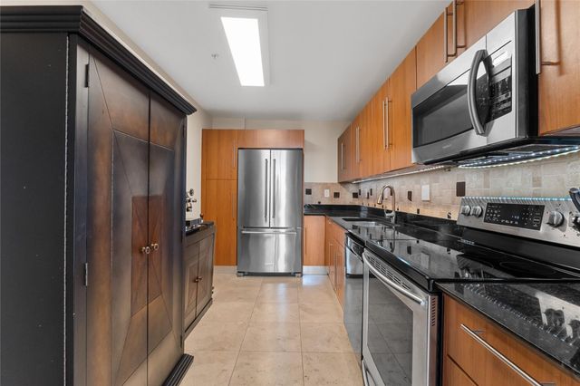 3001 S Ocean Drive 727, Hollywood, FL 33019