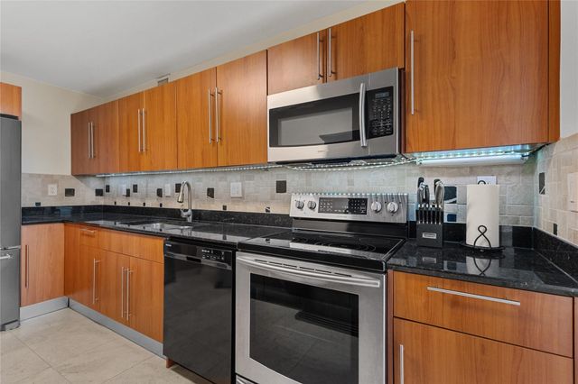 3001 S Ocean Drive 727, Hollywood, FL 33019