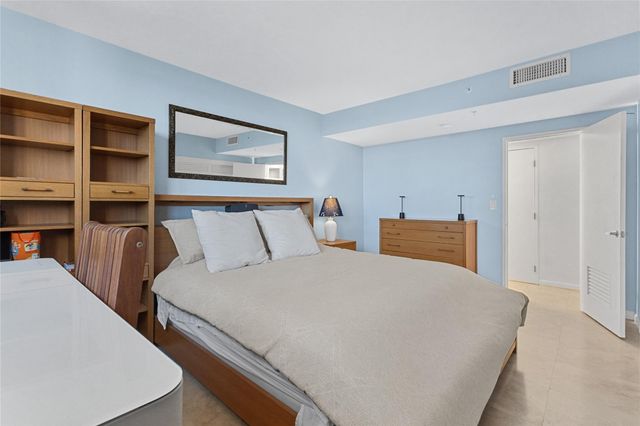 3001 S Ocean Drive 727, Hollywood, FL 33019