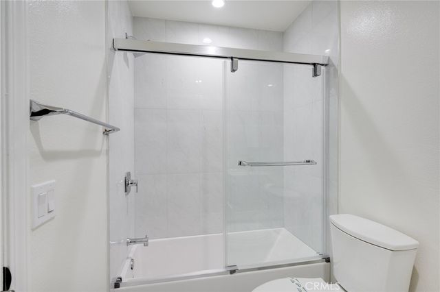 330 N Jackson Street 208, Glendale, CA 91206