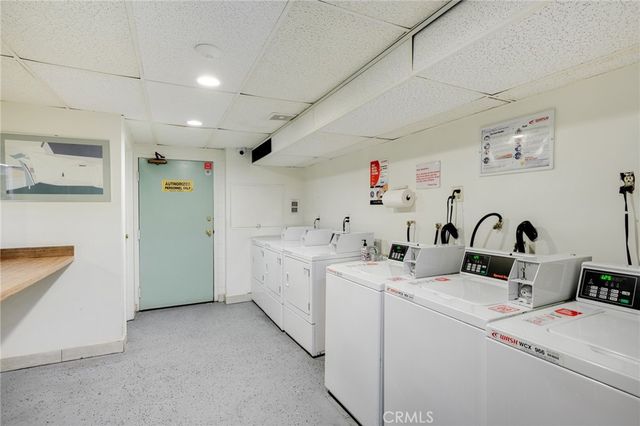 330 N Jackson Street 208, Glendale, CA 91206