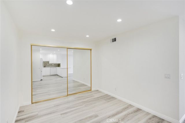 330 N Jackson Street 208, Glendale, CA 91206