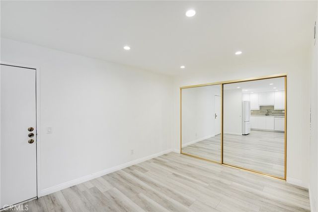 330 N Jackson Street 208, Glendale, CA 91206