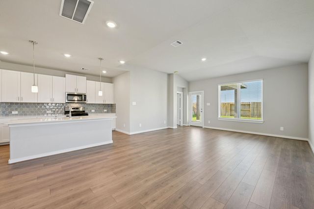 29006 Farmhouse Estates Drive, Waller, TX 77484