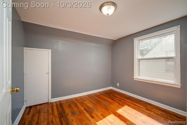 19313 Winthrop Street, Detroit, MI 48235