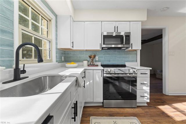 2800 Ashwood DR, Chesapeake, VA 23321