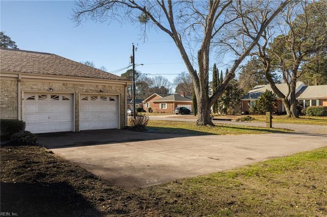 2800 Ashwood DR, Chesapeake, VA 23321