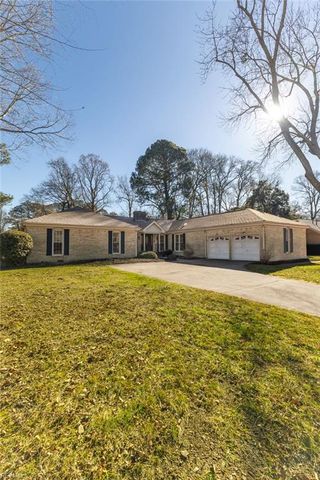 2800 Ashwood DR, Chesapeake, VA 23321