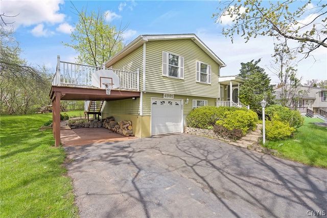 4985 Woodmark Drive, Clay, NY 13088
