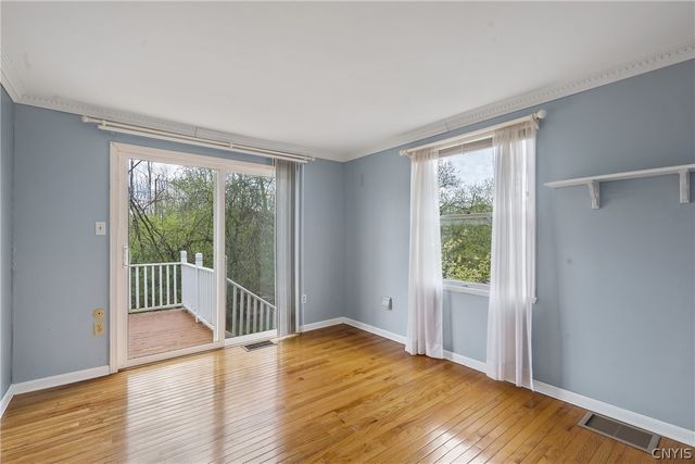 4985 Woodmark Drive, Clay, NY 13088