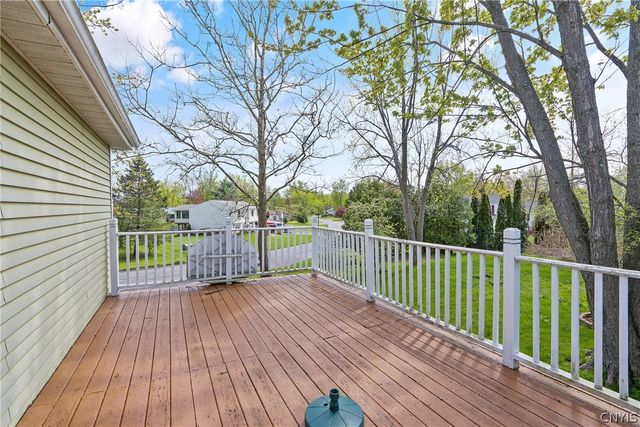 4985 Woodmark Drive, Clay, NY 13088