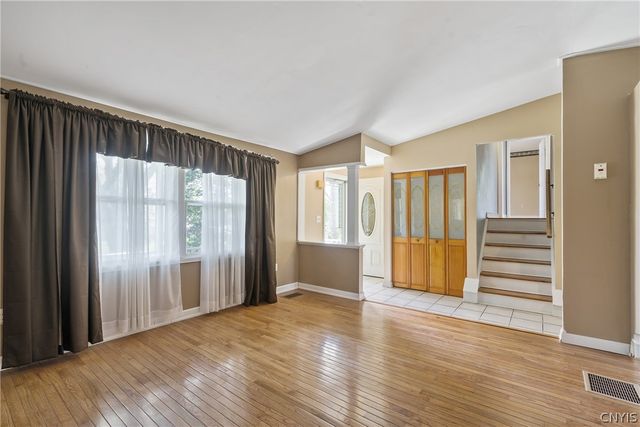 4985 Woodmark Drive, Clay, NY 13088