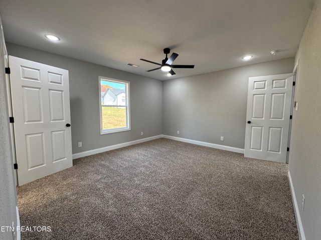 105 Anderson Rd, Sweetwater, TN 37874