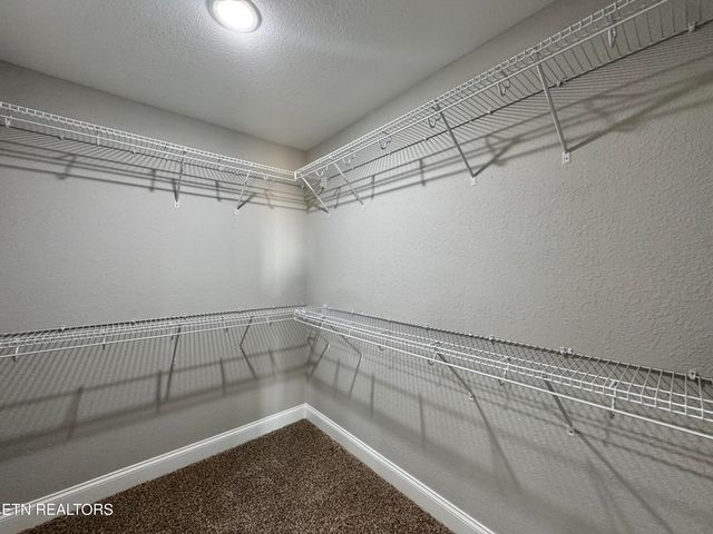 105 Anderson Rd, Sweetwater, TN 37874