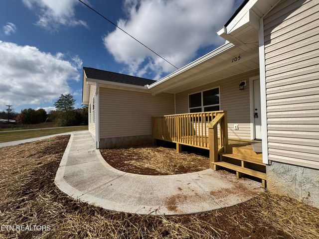 105 Anderson Rd, Sweetwater, TN 37874