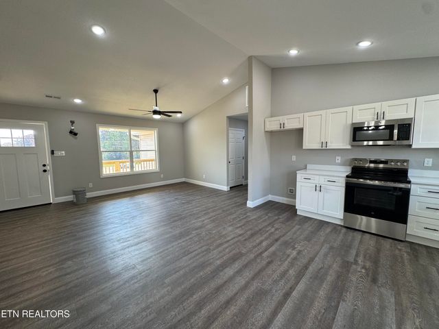 105 Anderson Rd, Sweetwater, TN 37874