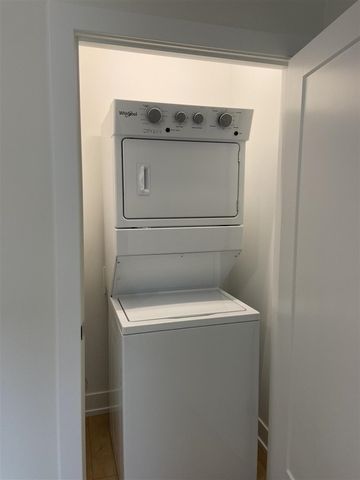 725 Violet Way, Saint Joseph, MI 49085